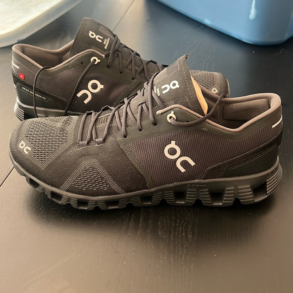 Brand New Men’s Black On Cloud X Sneakers Size 12.5
